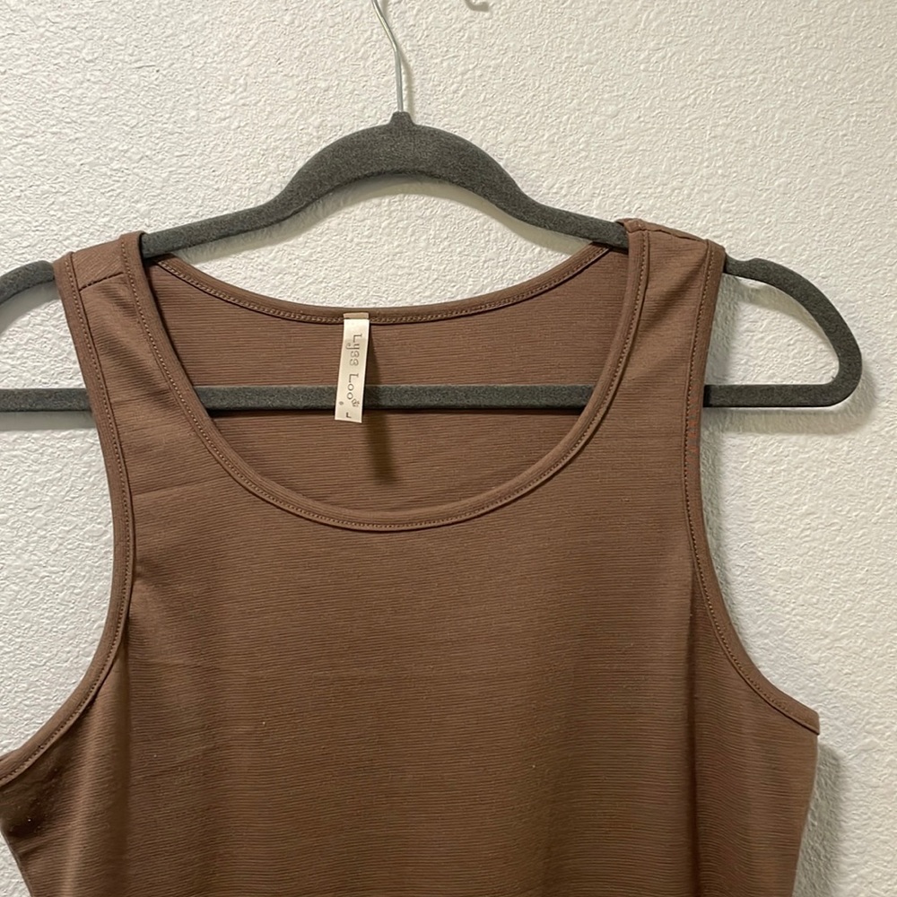Lyss Loo Mocha Razor back midi dress